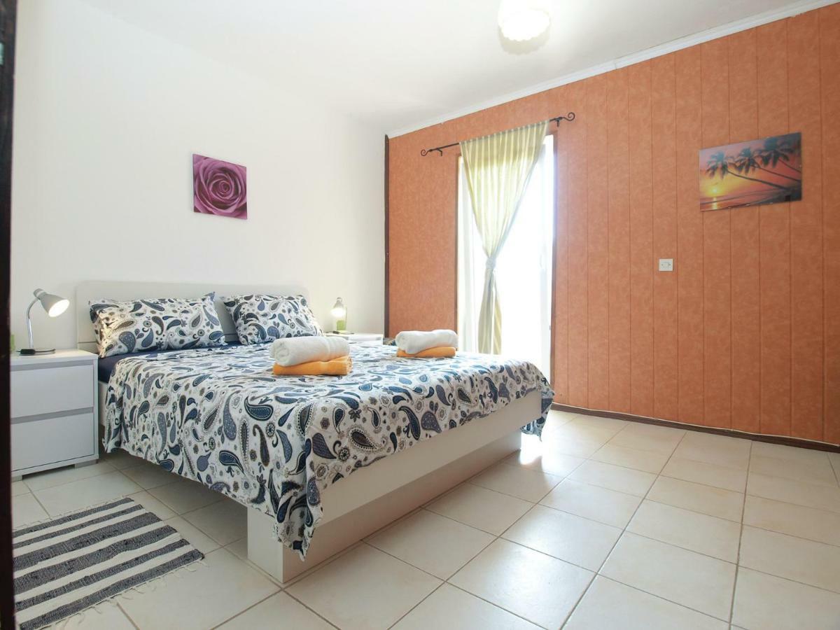 Apartments Davor 1676 Banjole Zewnętrze zdjęcie